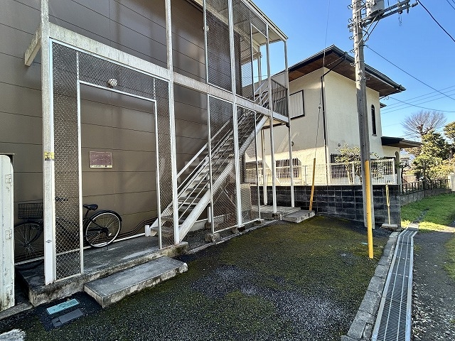 28/30 エントランス