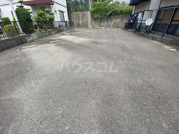 4/6 駐車場
