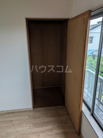 15/28 収納