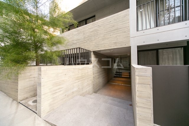 5/7 エントランス