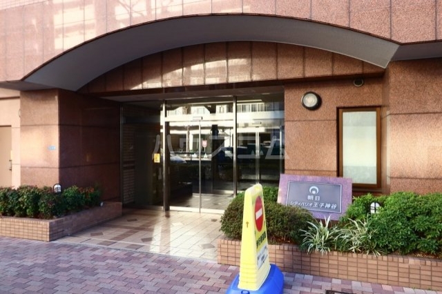 18/18 エントランス