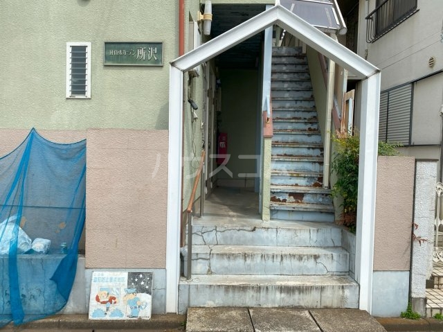 3/4 エントランス