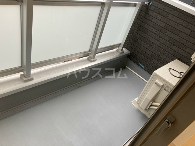 19/30 バルコニー