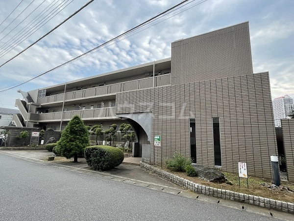 13/24 エントランス