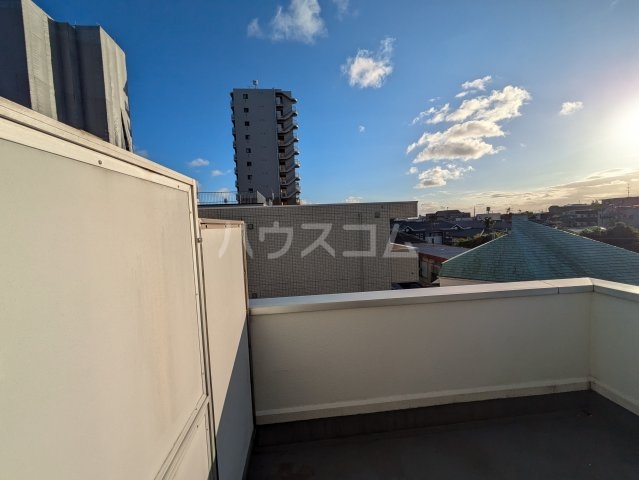 18/30 バルコニー