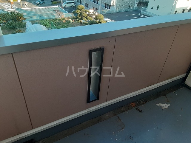 17/30 バルコニー