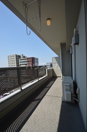 16/22 バルコニー