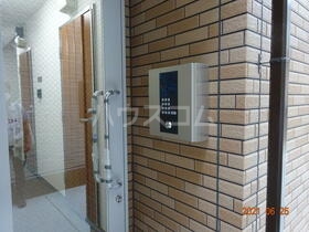 2/6 エントランス