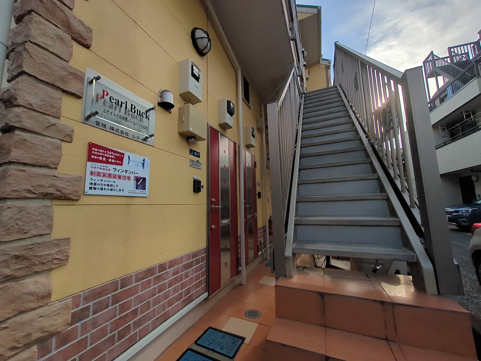 17/18 エントランス