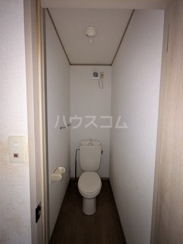 13/30 トイレ