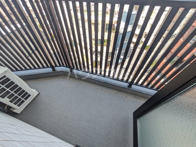 13/30 バルコニー