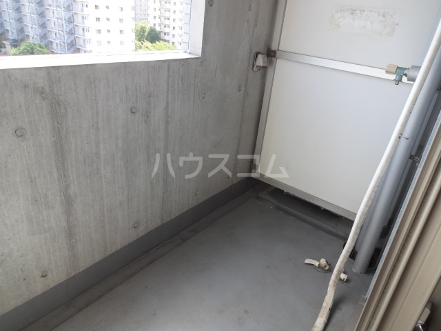 20/30 バルコニー