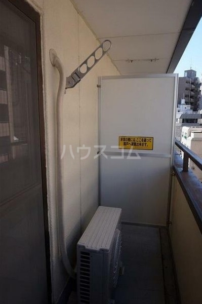 19/24 バルコニー