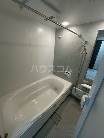 14/30 浴室