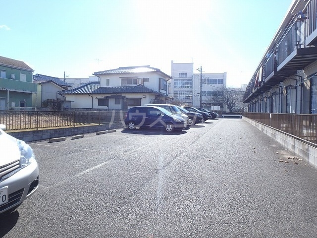 15/16 駐車場