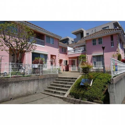 17/26 エントランス