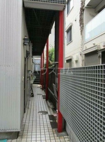 13/21 エントランス