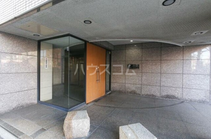 16/24 エントランス