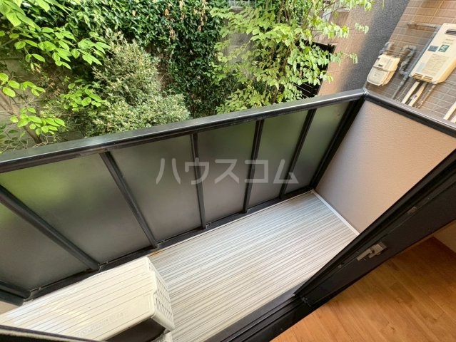 13/28 バルコニー