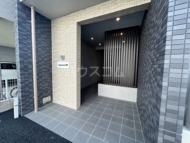 29/30 エントランス