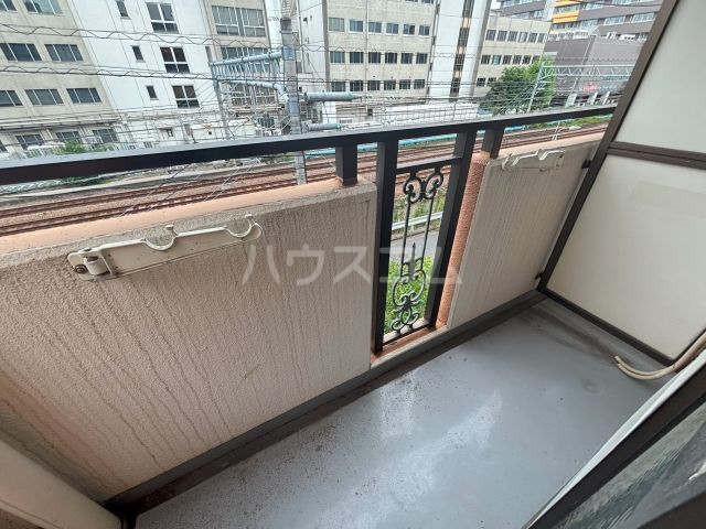 13/28 バルコニー