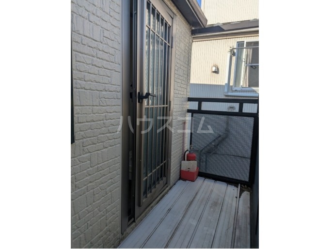 16/27 バルコニー