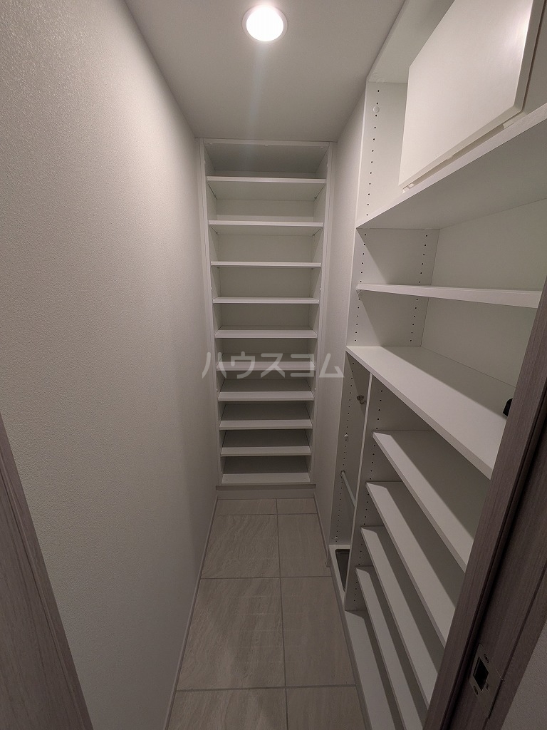 20/30 バルコニー