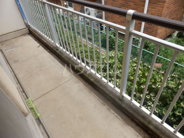 19/28 バルコニー