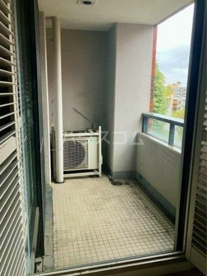 14/25 バルコニー