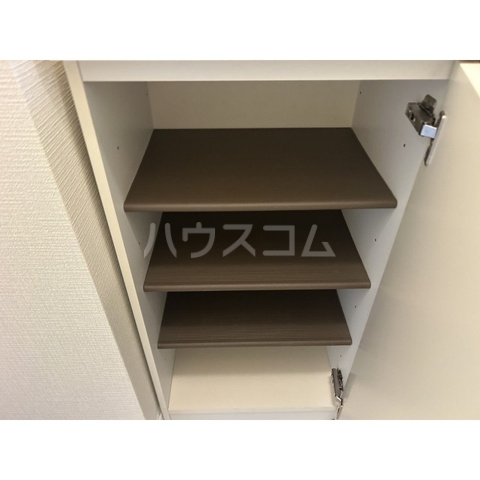 13/30 収納