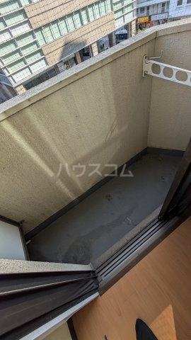 14/28 バルコニー