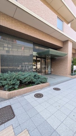 20/28 エントランス