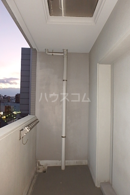 17/30 バルコニー