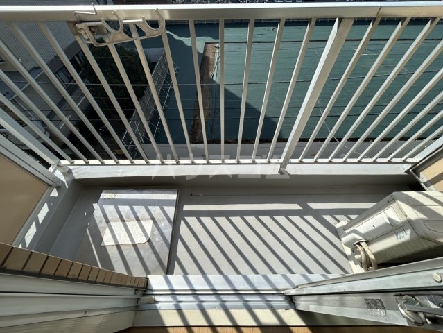 18/30 バルコニー