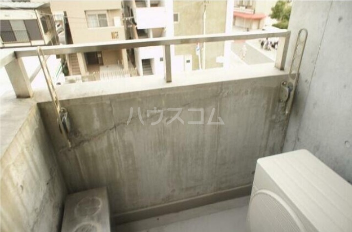 15/20 バルコニー
