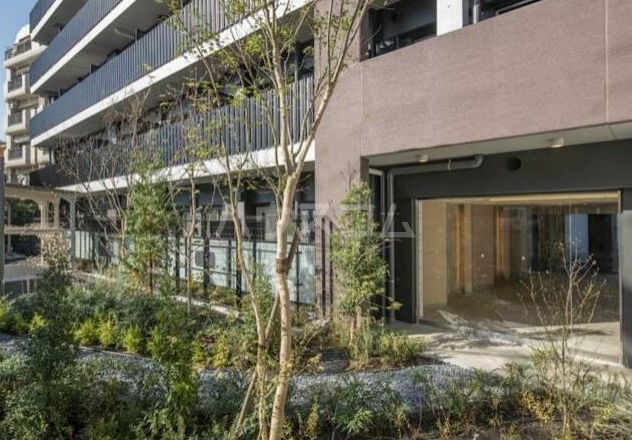 17/20 エントランス