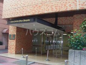 2/2 エントランス