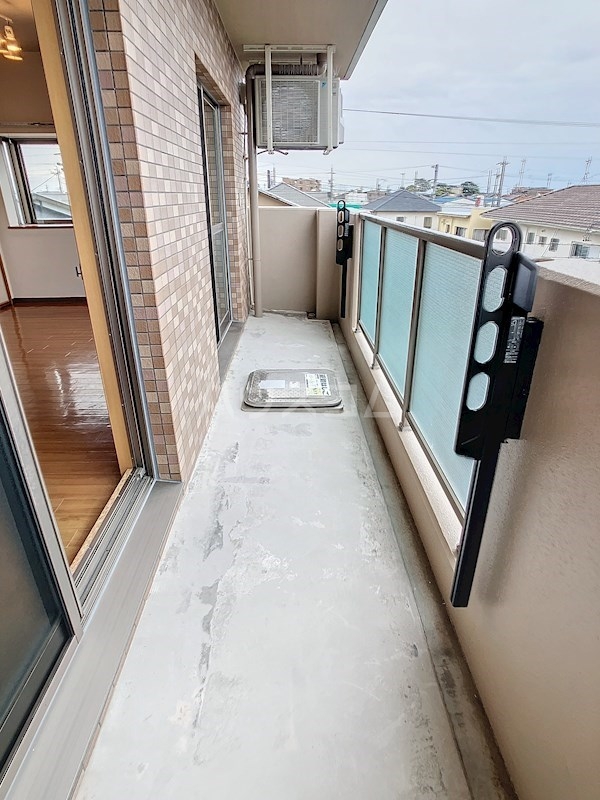 14/28 バルコニー