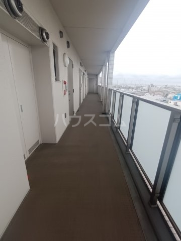 19/30 バルコニー