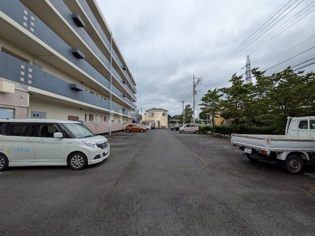 15/16 駐車場