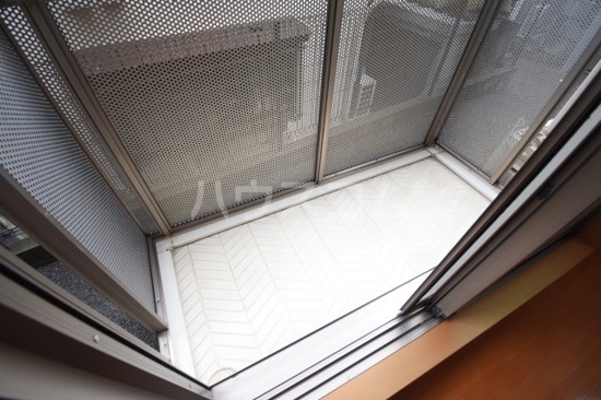 17/26 バルコニー