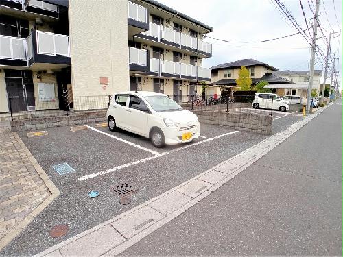 14/15 駐車場