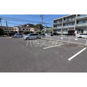 26/30 駐車場