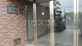 13/16 エントランス