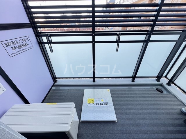 13/30 バルコニー