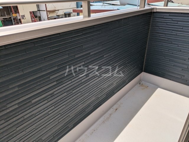 17/30 バルコニー