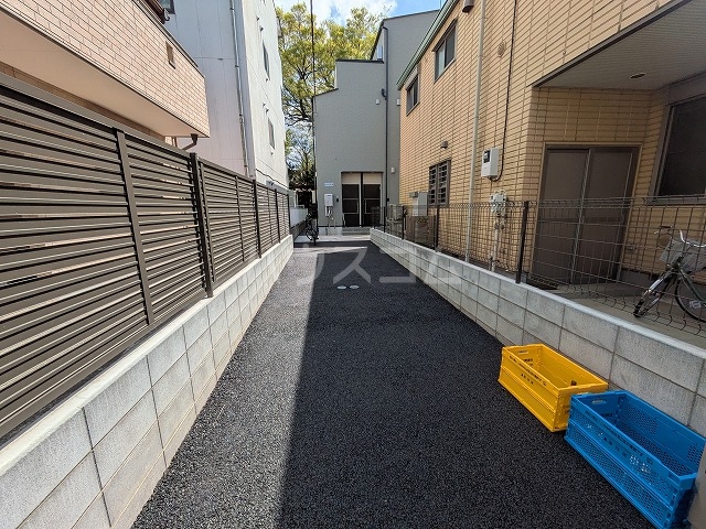 29/30 エントランス