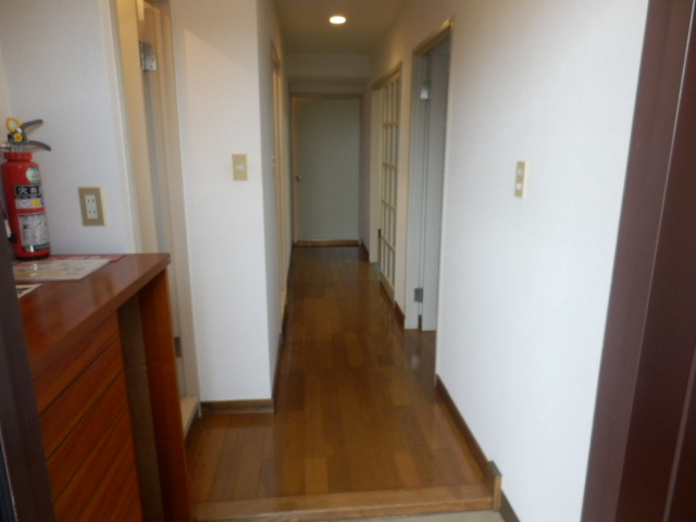 13/30 玄関