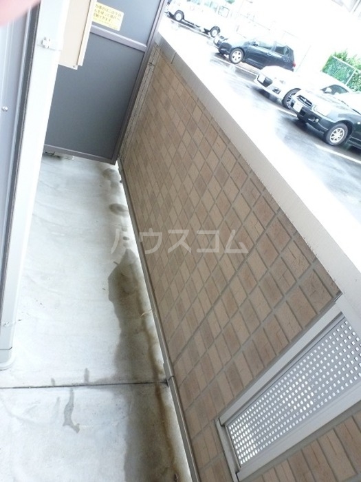 13/30 バルコニー