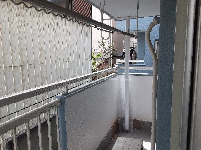 16/23 バルコニー